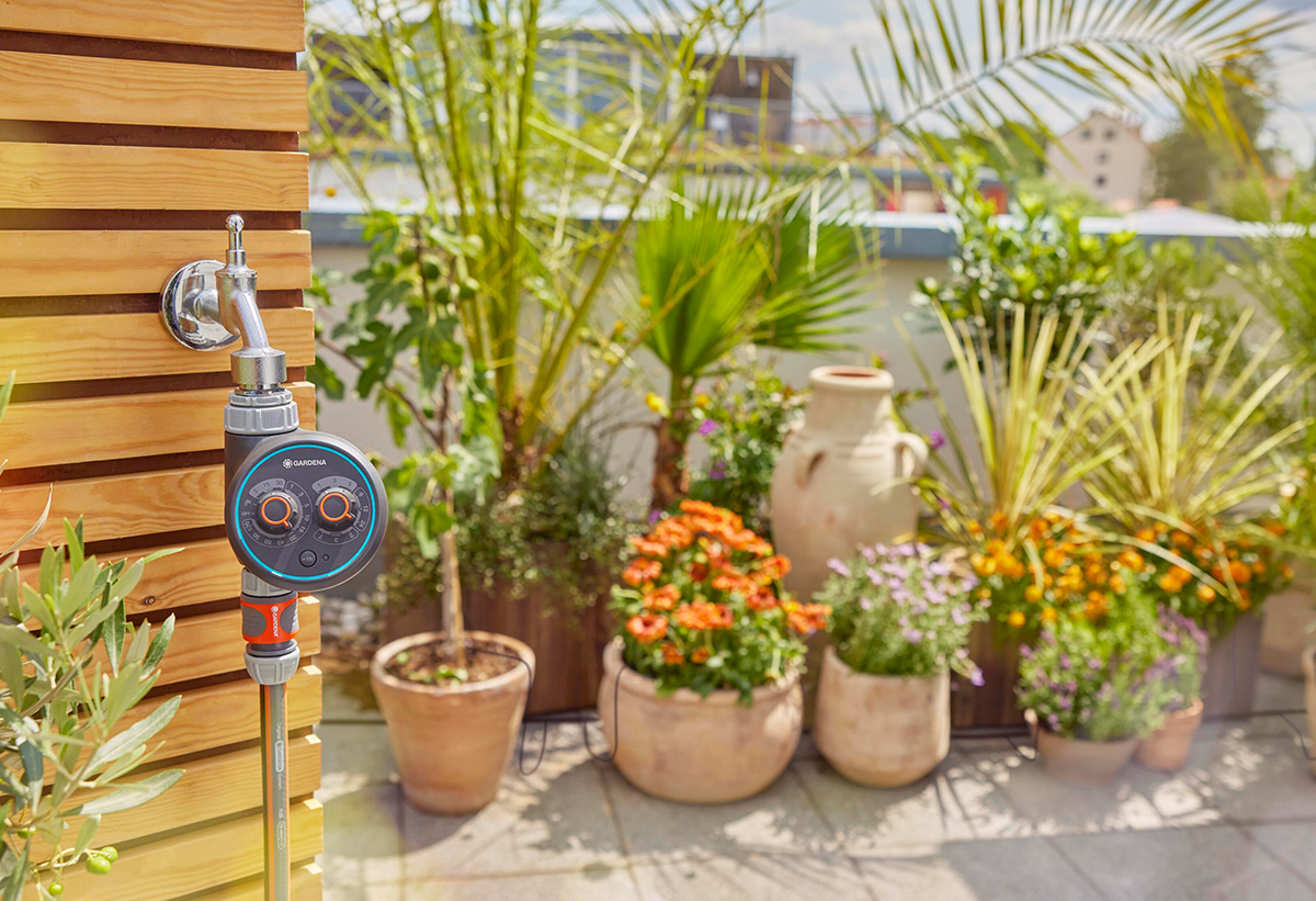 Απεικονίζεται εικονίδιο που δηλώνει χαμηλή στάθμη μπαταρίας.